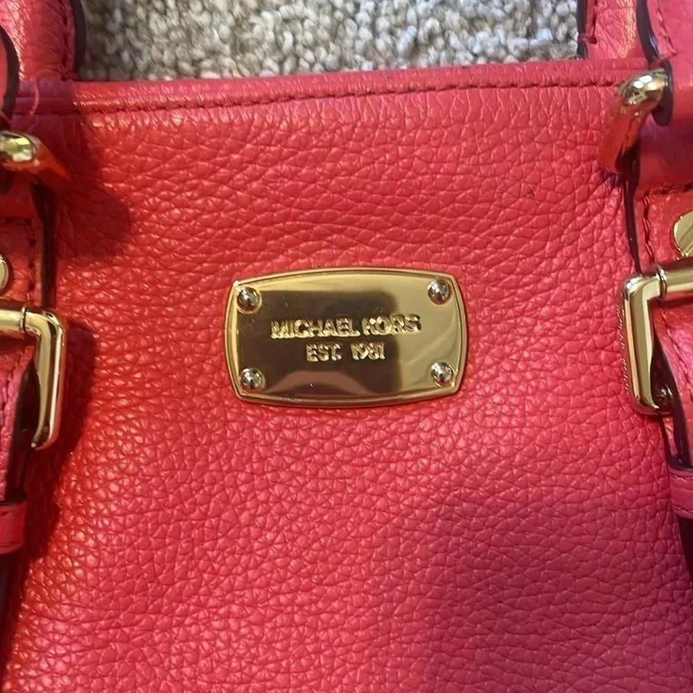 Michael Kors Bedford bowling satchel salmon pink purse - Picture 2 of 15